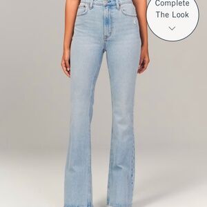 Abercrombie & Fitch High Rise Vintage Flare Jean size 24